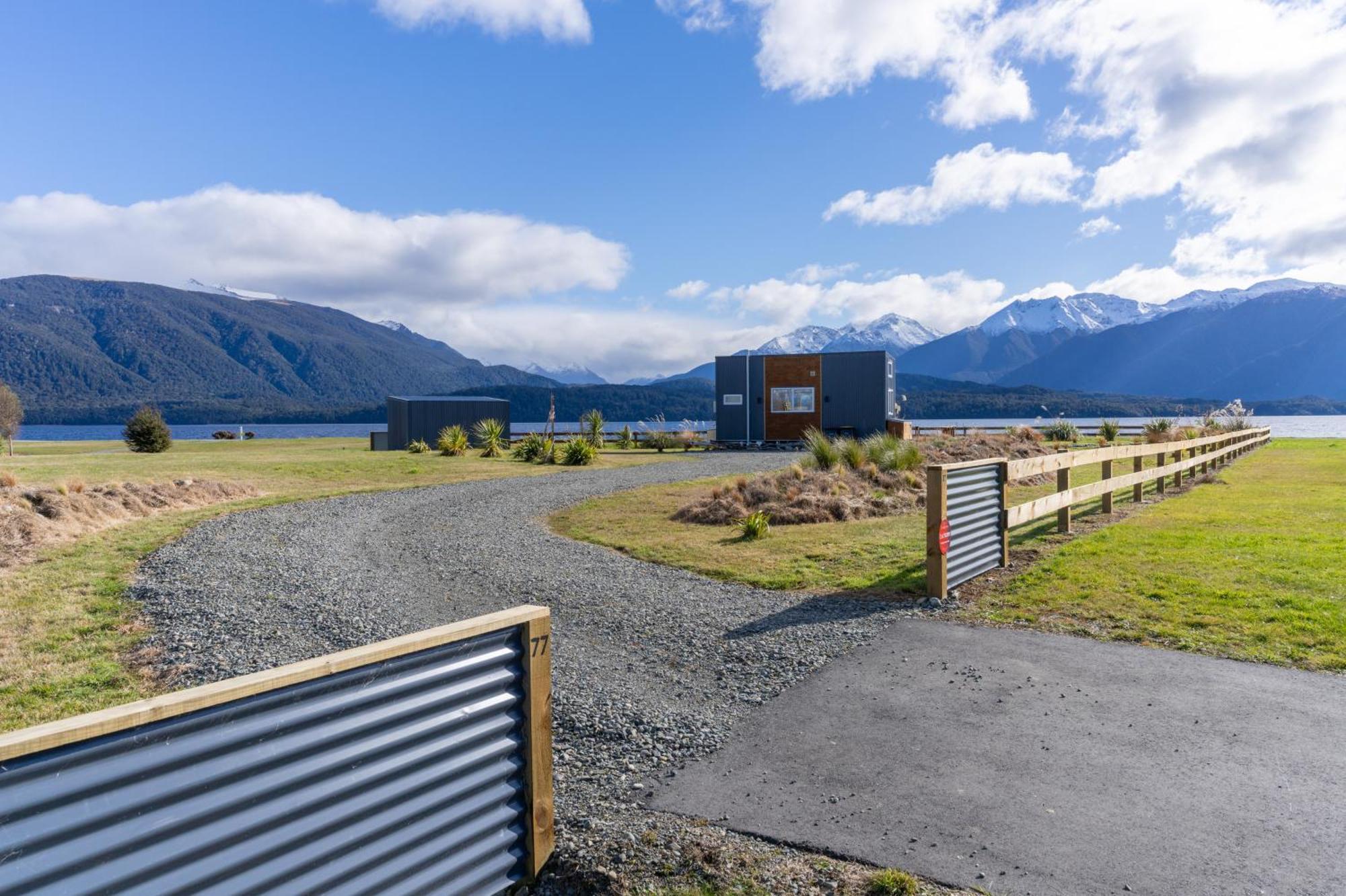Tiny Piece Of Paradise - Te Anau Tiny House Экстерьер фото